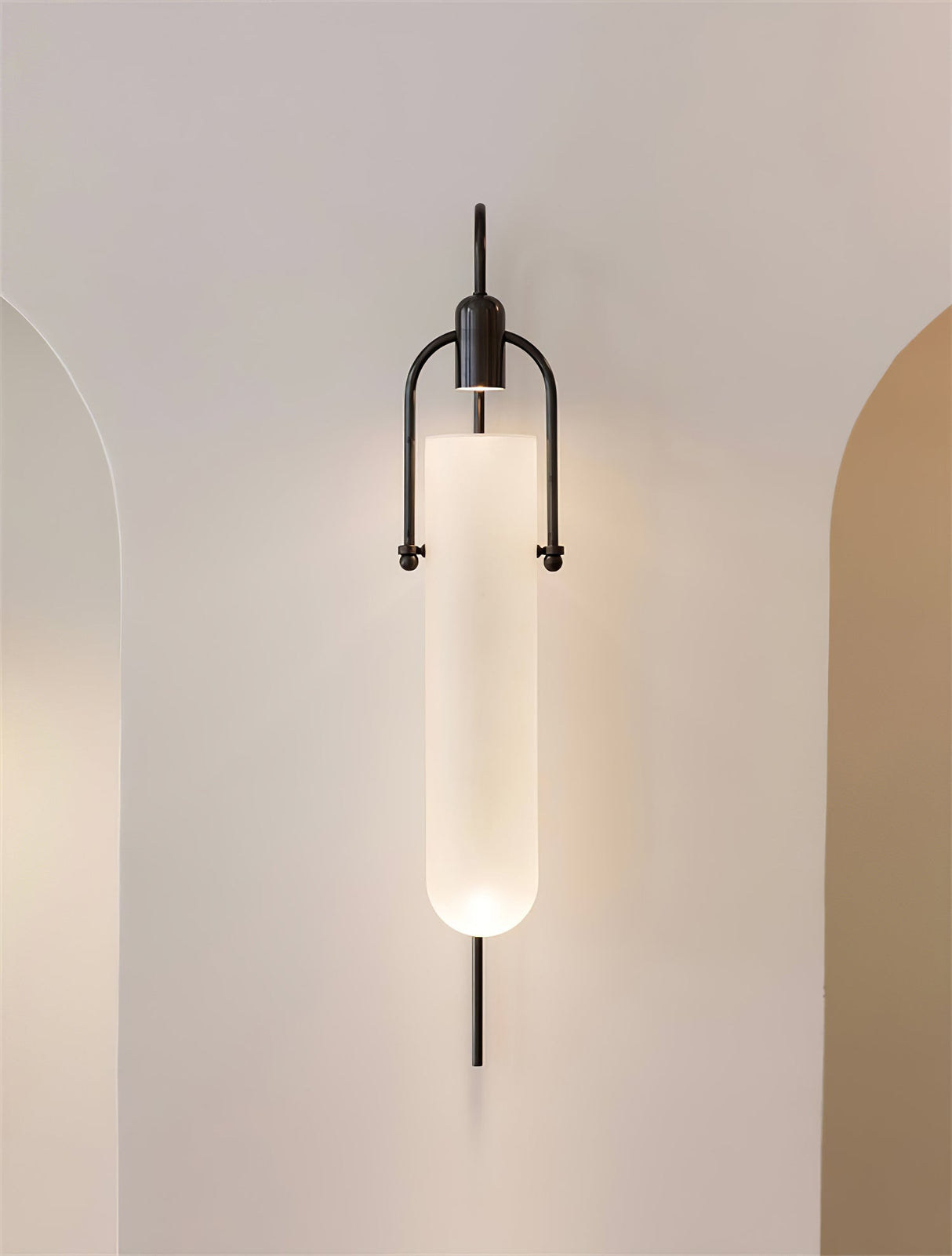 Arc Wall Lamp