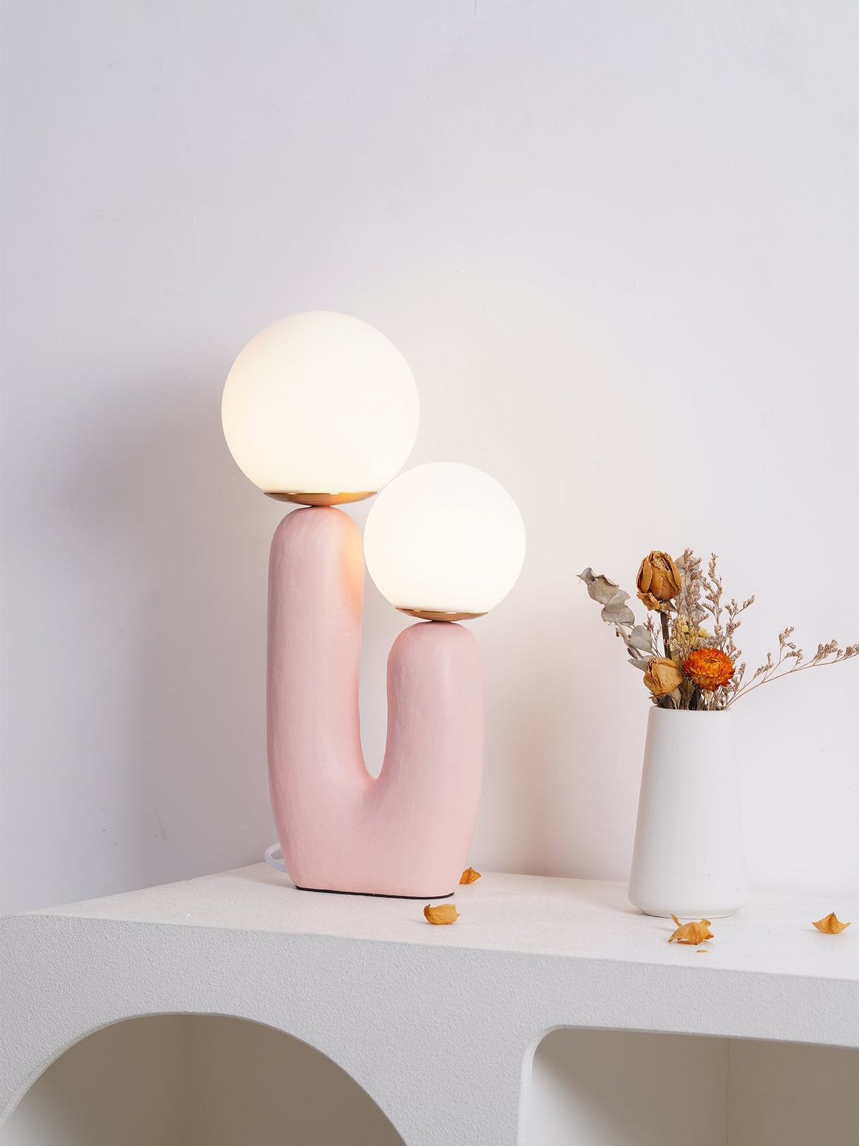 Oo Rough Table Lamp