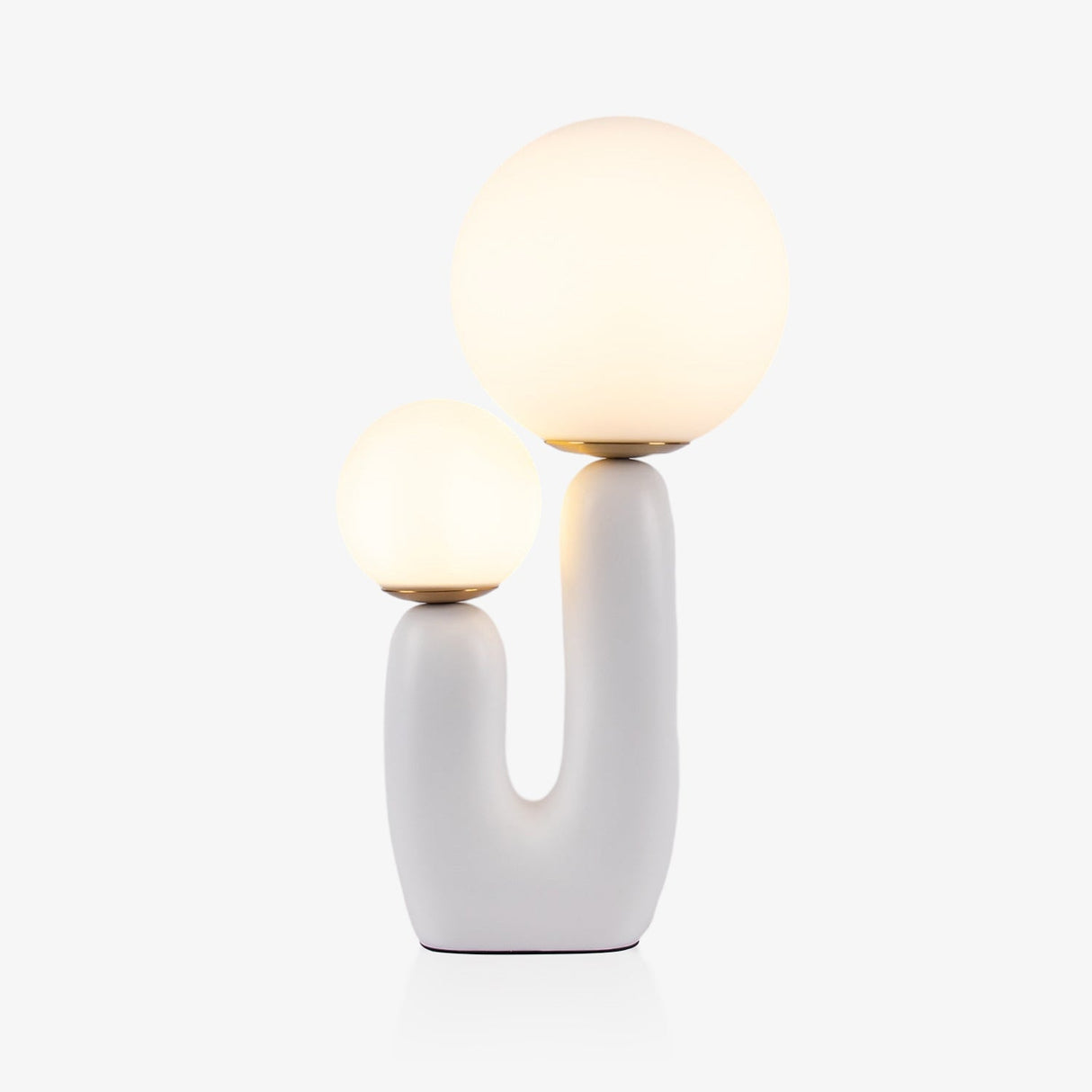 Oo Smooth Table Lamp