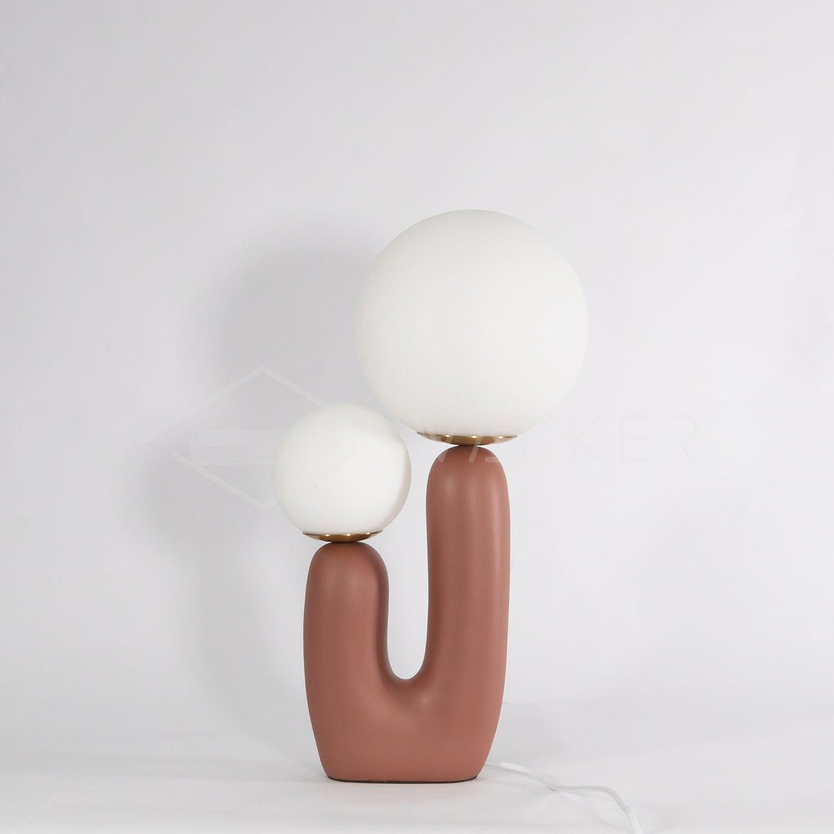 Oo Smooth Table Lamp