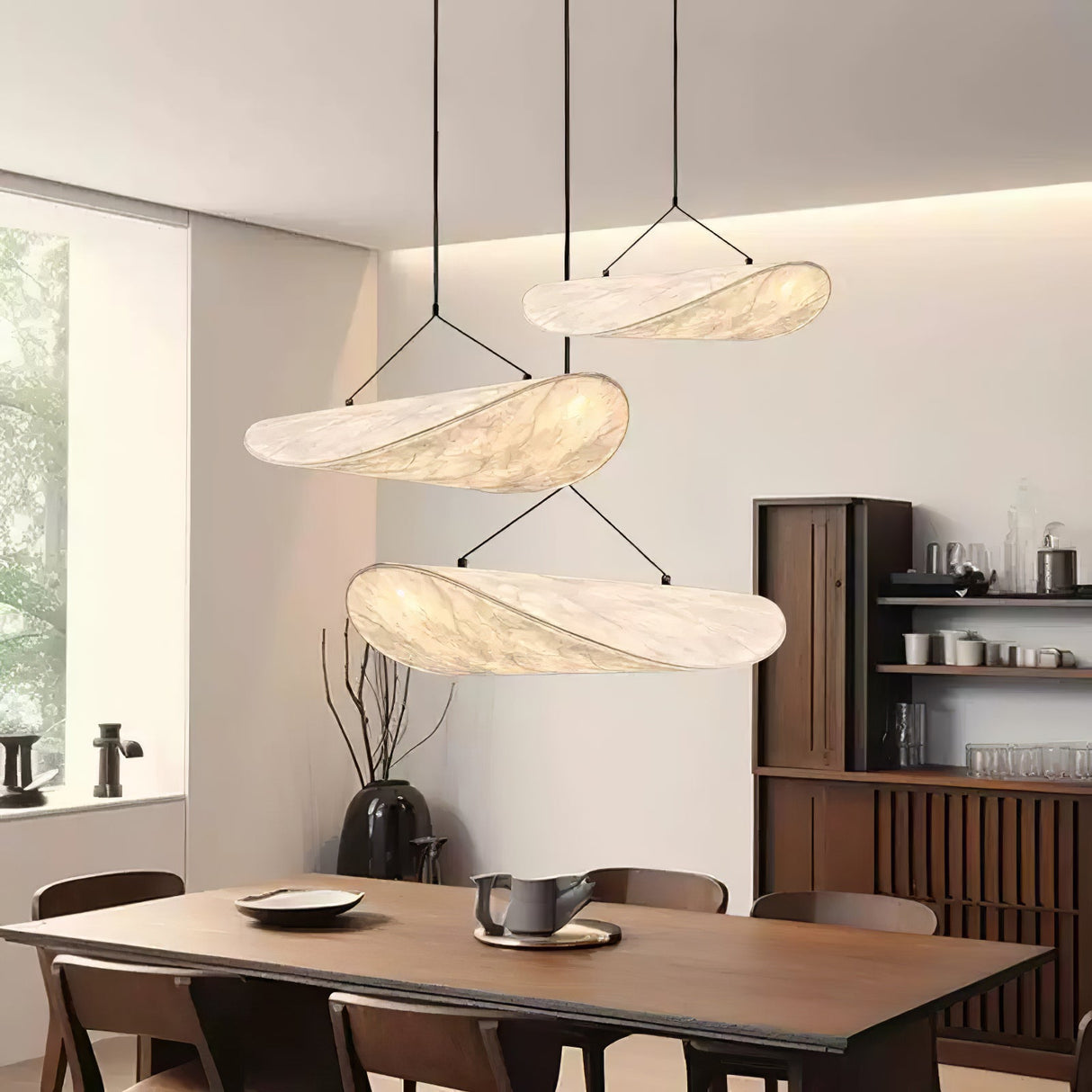 Tense Pendant Light